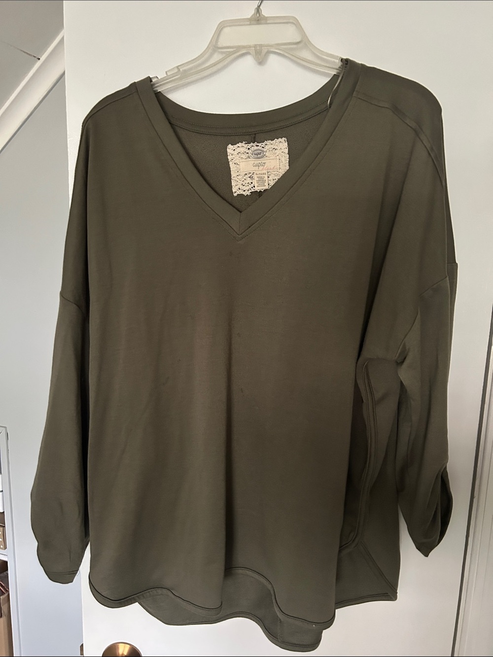 Cupio Olive Green V-Neck Pullover Sweatshirt